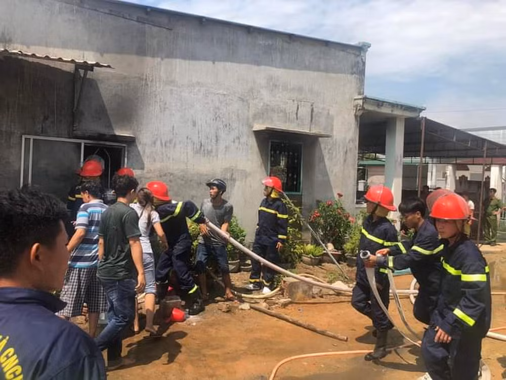 Thêm một vụ cháy nhà ở Ninh Thuận -0