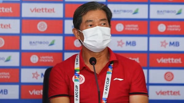 HLV trưởng CLB Viettel: V.league cần cải thiện công tác trọng tài