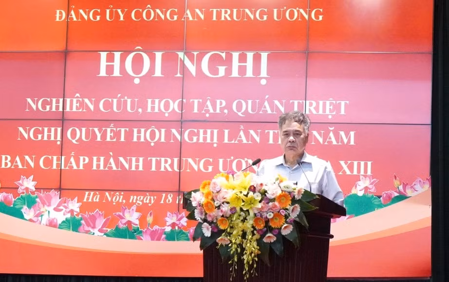Bộ Công an phổ biến, quán triệt các nghị quyết Hội nghị lần thứ năm Ban Chấp hành Trung ương khóa XIII -0