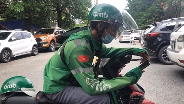 Yêu cầu các hãng xe công nghệ tuân thủ nghiêm pháp luật