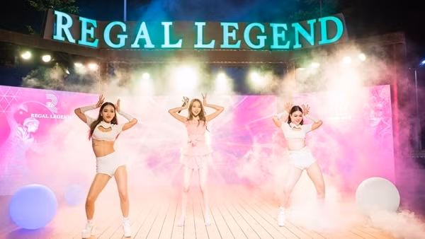 Sức hút giải trí ngày đêm từ kinh đô giải trí toàn cầu Regal Legend