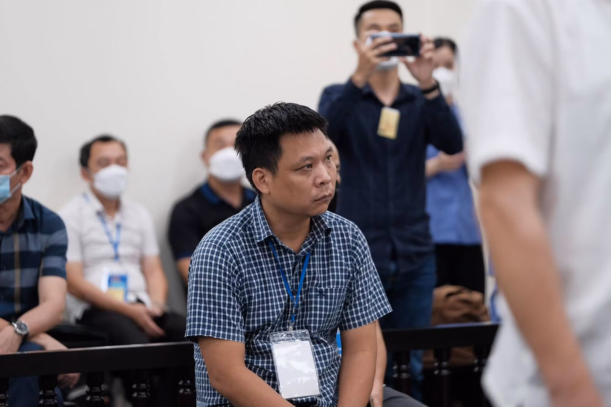 Cựu Trưởng Công an quận Tây Hồ bị đề nghị từ 9-10 năm tù về tội nhận hối lộ -0