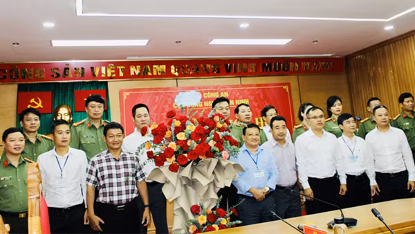 Đẩy mạnh nghiên cứu, phát triển sản phẩm công nghiệp an ninh lưỡng dụng