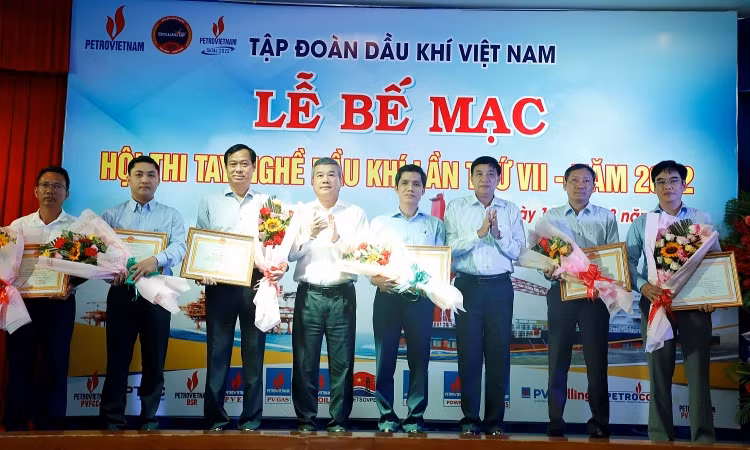 Bế mạc và trao giải Hội thi Tay nghề Dầu khí lần thứ VII năm 2022 -1