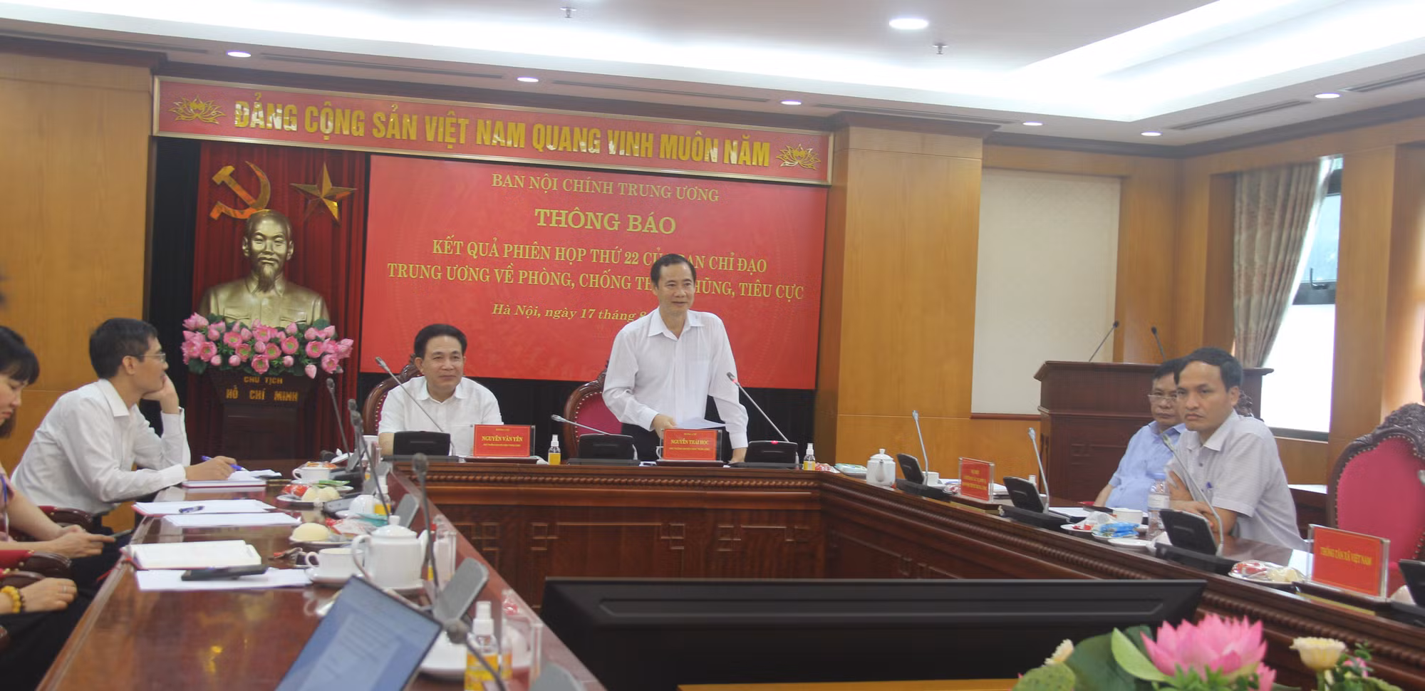 Kỷ luật gần 300 đảng viên tham nhũng, cố ý làm trái -0