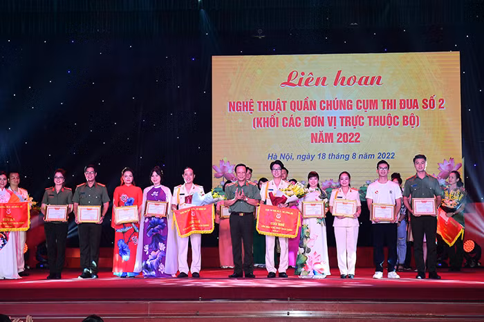 Góp phần lan tỏa hình ảnh đẹp về người chiến sĩ Công an -0