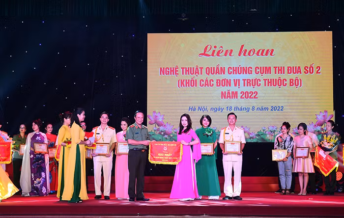 Góp phần lan tỏa hình ảnh đẹp về người chiến sĩ Công an -0