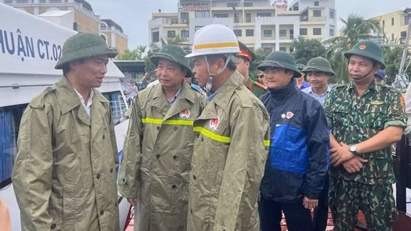 Bão số 2 sắp đổ bộ, ba địa phương trong tâm bão sẵn sàng ứng phó