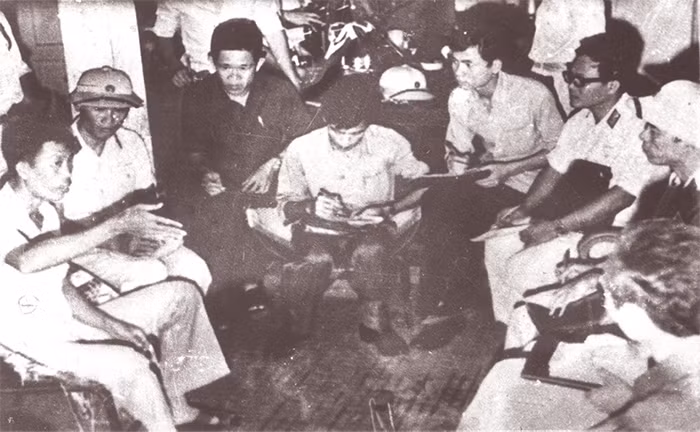 Trang 10,11: Những chuyên án điển hình trong lịch sử CAND -0