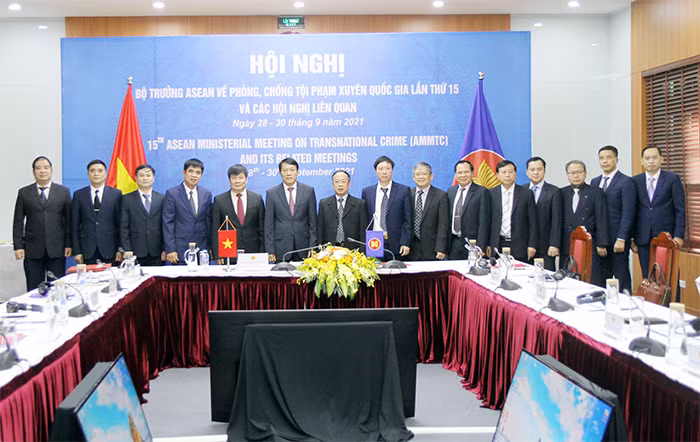 Trang 9: Đối ngoại CAND góp phần thúc đẩy hội nhập quốc tế -0