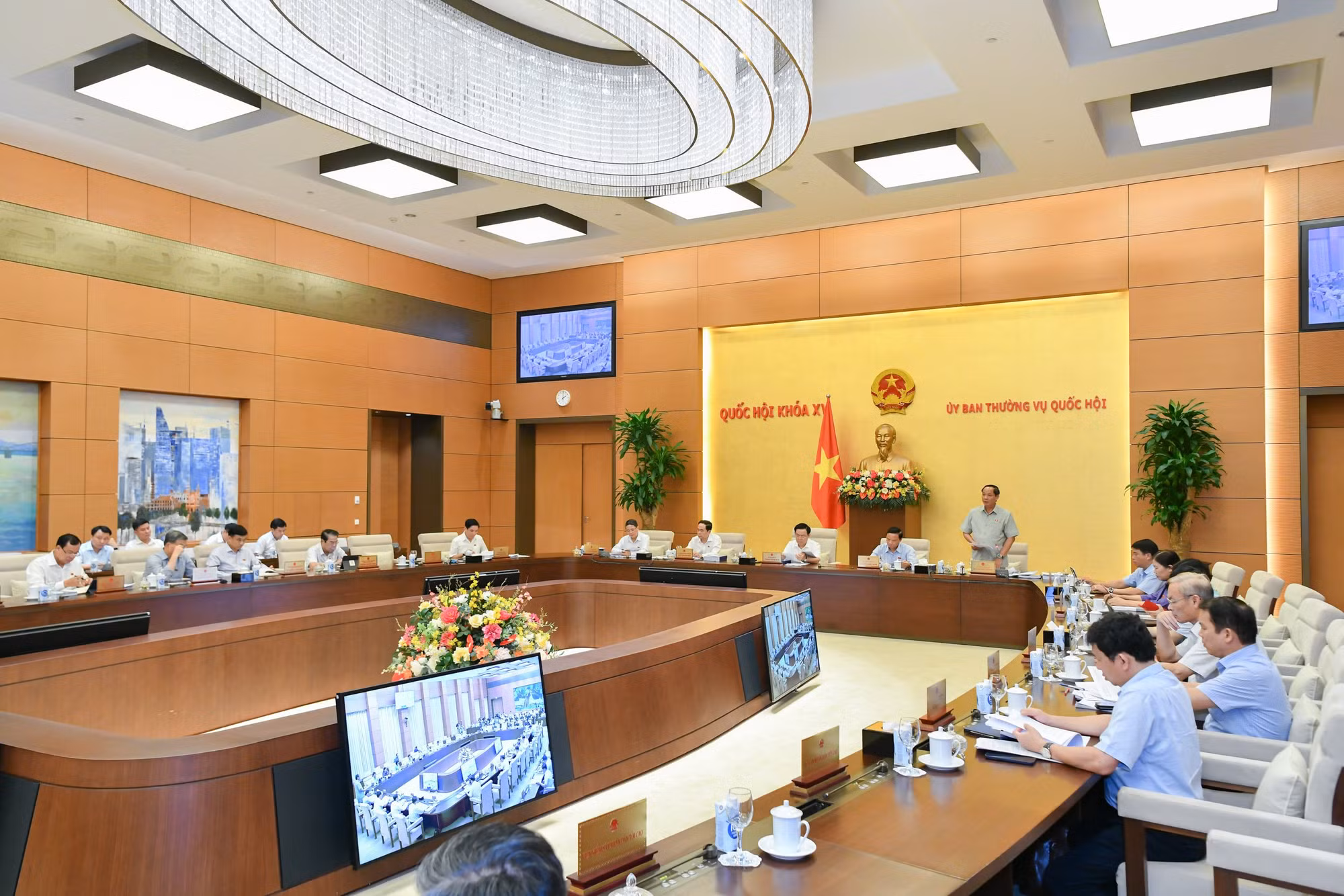 Xây dựng Luật Phòng thủ dân sự để chủ động ứng phó, khắc phục thảm họa, thiên tai -0