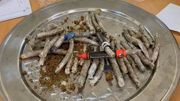 Ma túy vẫn "nóng" trên tuyến hàng không, bưu điện