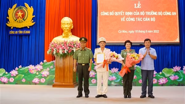 Công an tỉnh Cà Mau có tân Phó Giám đốc