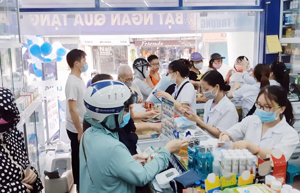 Thiếu thuốc, cần sự dũng cảm của bác sĩ, lãnh đạo bệnh viện -0
