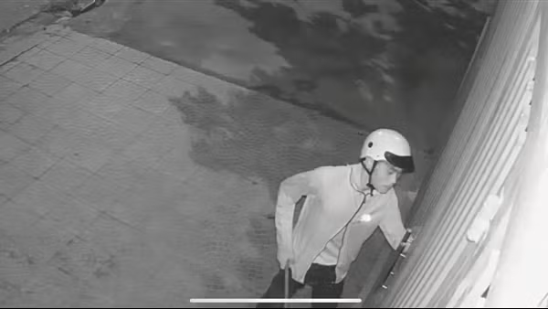 Ngày cưỡi xe máy thăm dò, đêm cắt khoá đột nhập trộm