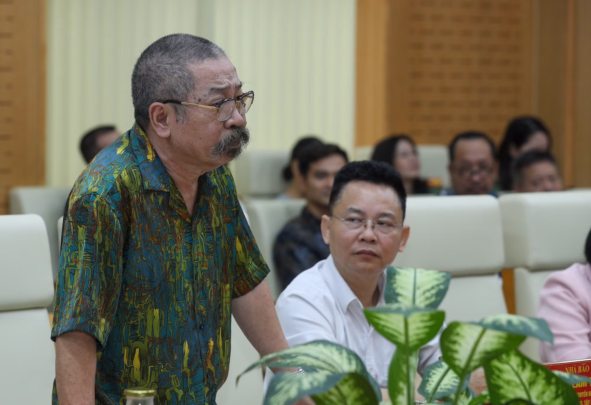 Bộ Công an ặp mặt văn nghệ sĩ, nhà báo tiêu biểu: Nhiều ý kiến tâm huyết về xây dựng lực lượng CAND -0