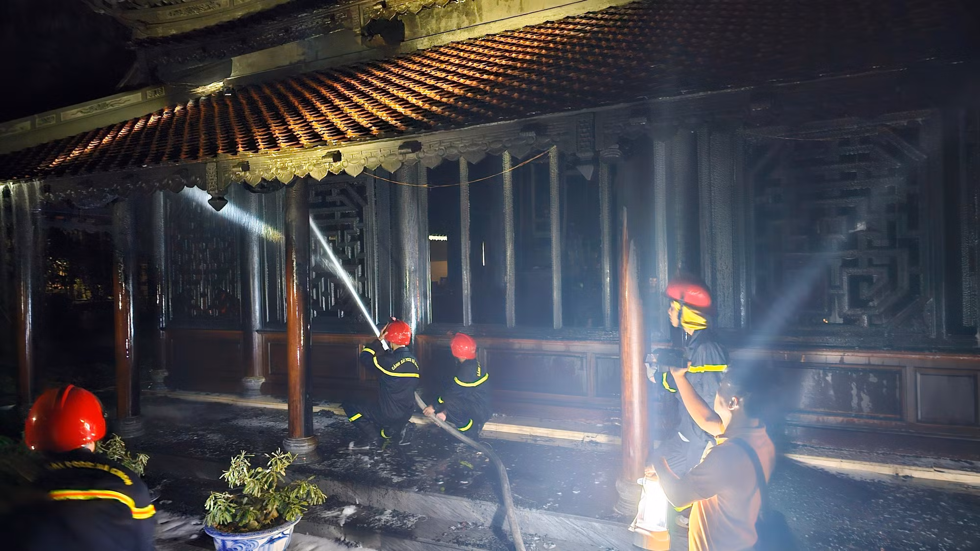 Sau vụ cháy chùa Thuyền Lâm, kẻ xấu kêu gọi hỗ trợ thiệt hại, “hùn phước” để sửa chữa chùa -0