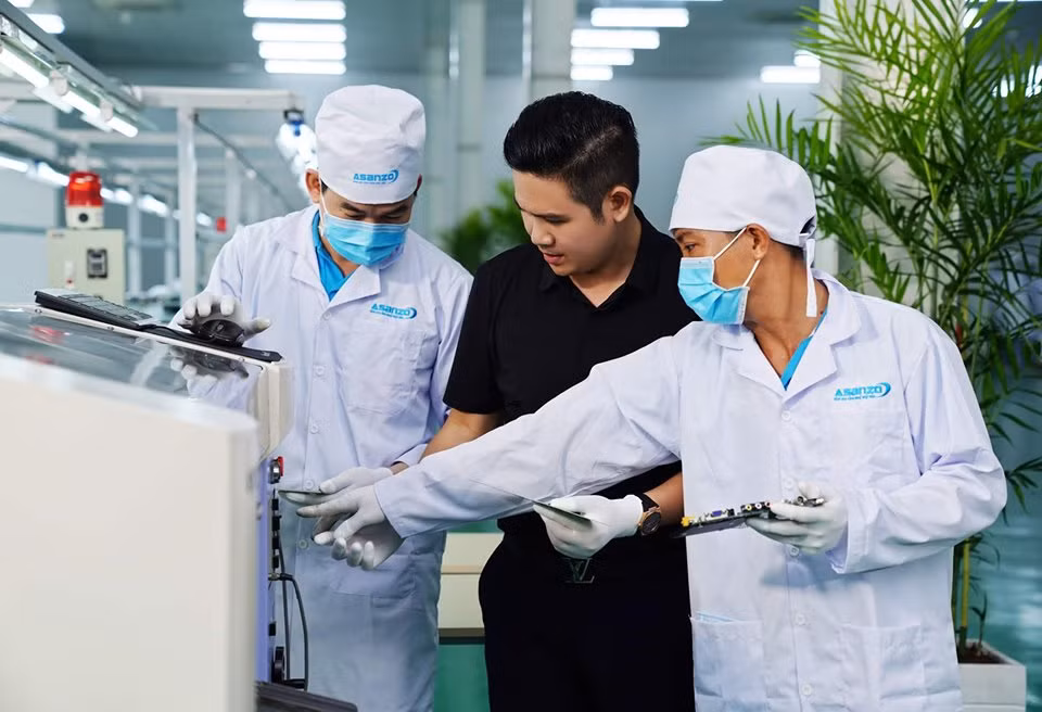 Khởi tố nguyên Chủ tịch Tập đoàn Asanzo Phạm Văn Tam về tội Trốn thuế -0