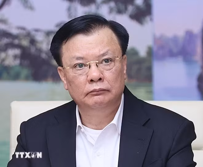 Đồng chí Đinh Tiến Dũng thôi giữ chức vụ Uỷ viên Bộ Chính trị -0