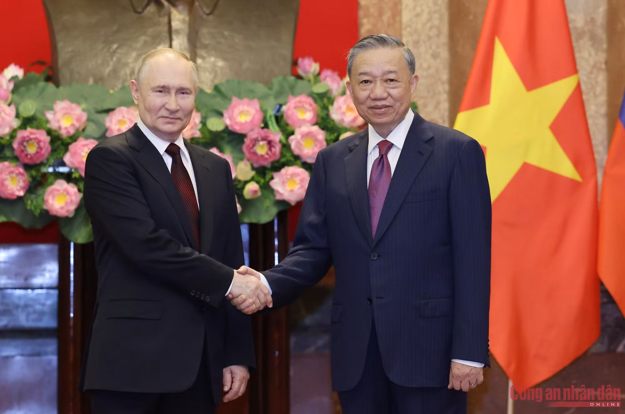 Chủ tịch nước Tô Lâm chủ trì lễ đón Tổng thống Vladimir Putin -0