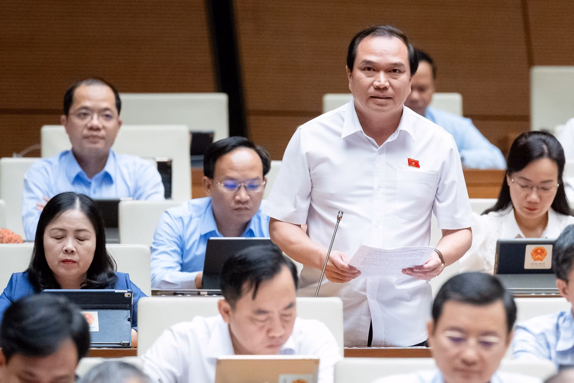 Bán thuốc online tiềm ẩn rất nhiều nguy cơ, khó xử lý -0