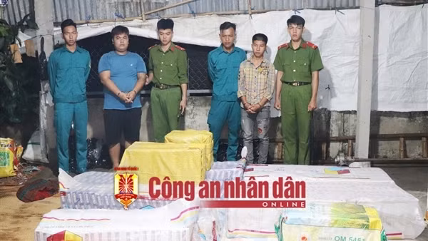 Vận chuyển thuốc lá lậu từ Cần Thơ về Sóc Trăng thì bị bắt