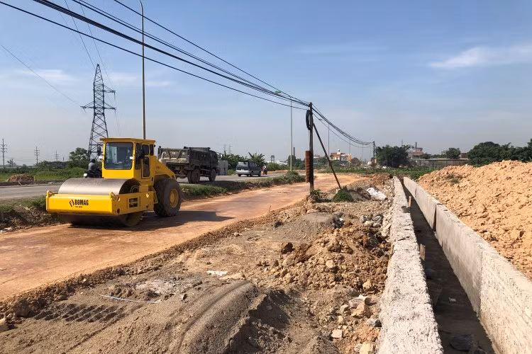 Gian lận hồ sơ, một nhà thầu bị cấm đấu thầu 3 năm -0