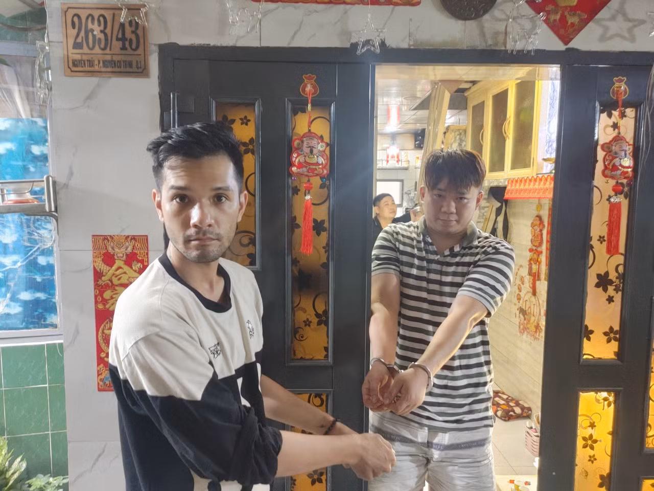 “Nam vương Môi trường” Nhikolai Đinh bị bắt trong vụ 3 mẹ con bán ma túy -0