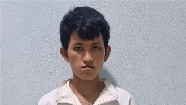 Đối tượng bán lẻ ma tuý đâm trọng thương hai cán bộ Công an