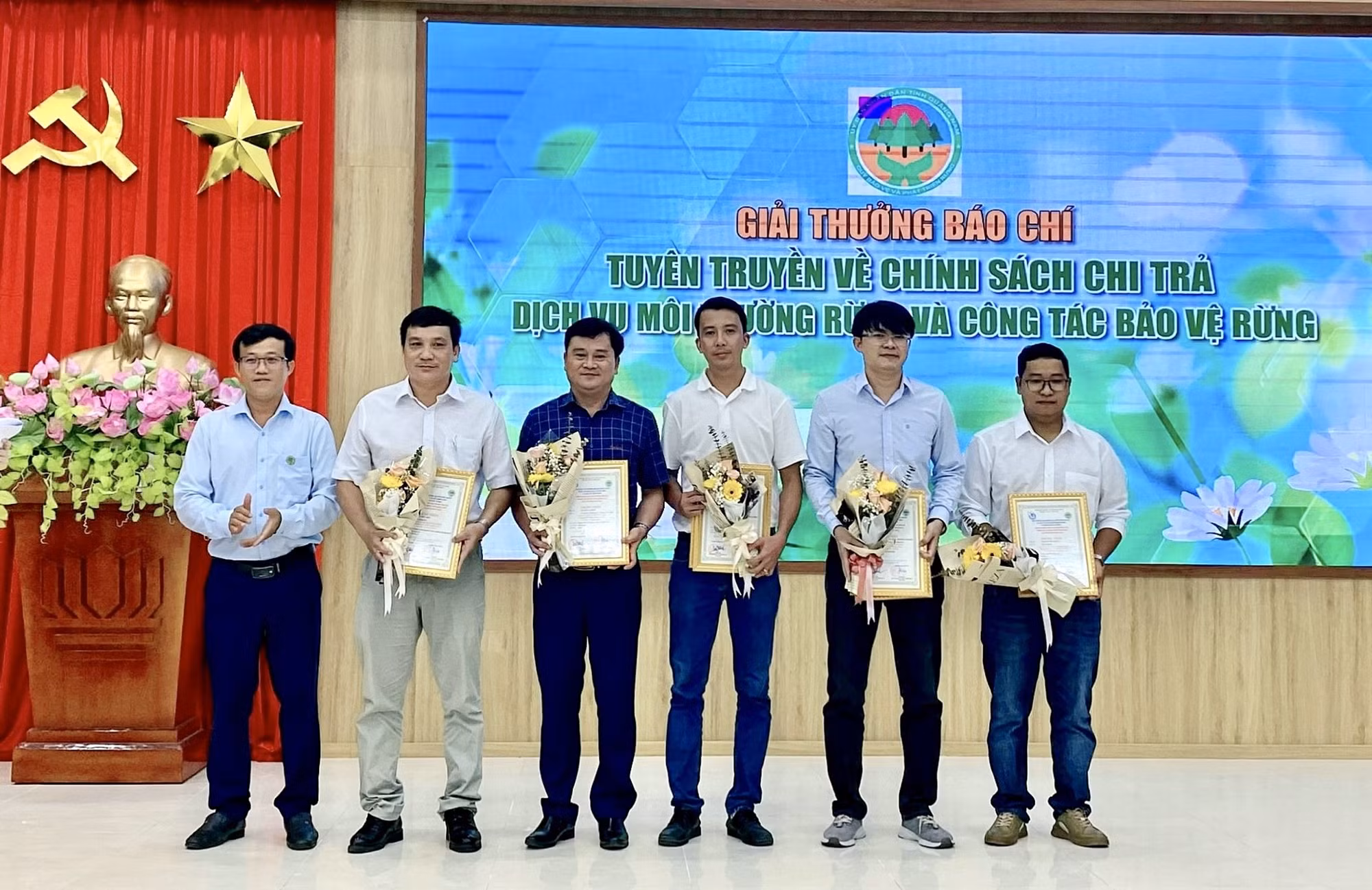 Khuyến khích tuyên truyền công tác quản lý, bảo vệ rừng tại Quảng Nam -0