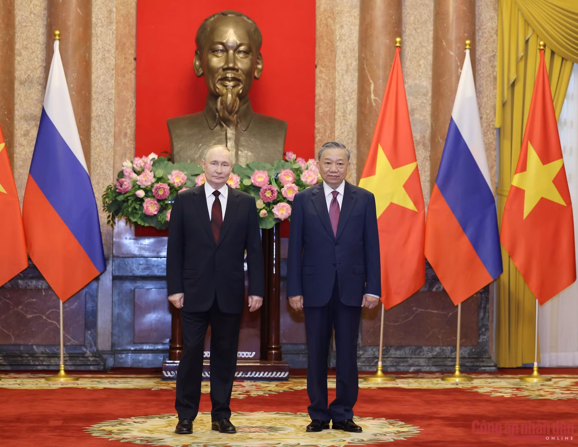 Chủ tịch nước Tô Lâm chủ trì lễ đón Tổng thống Vladimir Putin -0