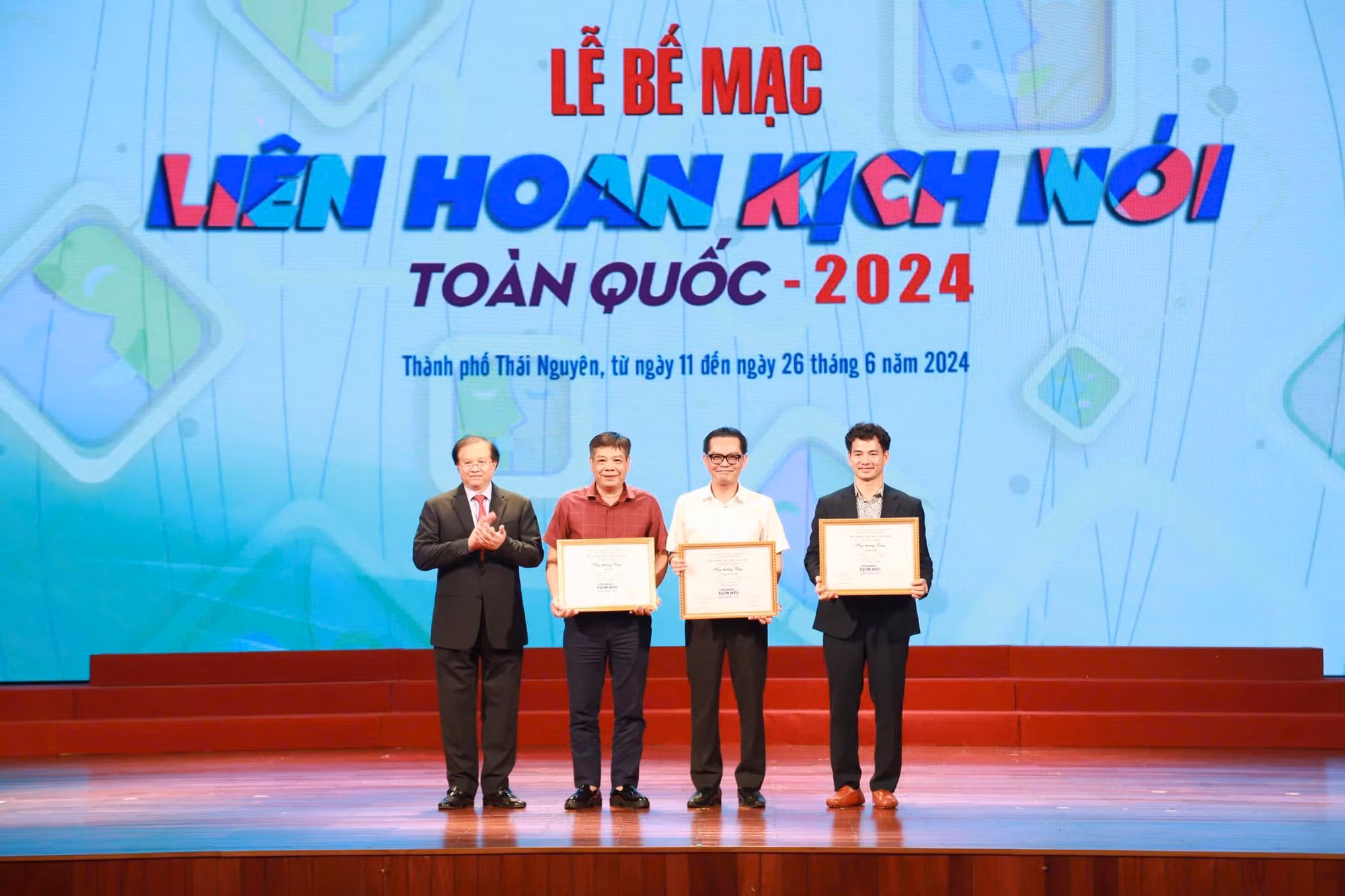 3 tác phẩm đoạt Huy chương Vàng Liên hoan Kịch nói toàn quốc 2024 -0