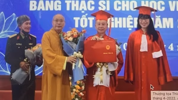 Trường Đại học Luật Hà Nội nói gì về bằng tiến sĩ của Thượng tọa Thích Chân Quang?