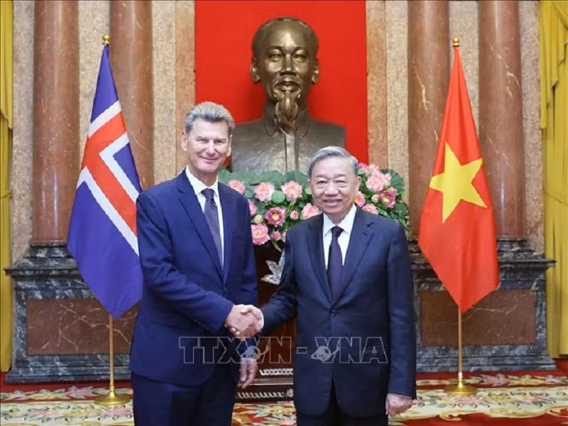 Chủ tịch nước Tô Lâm tiếp Đại sứ các nước trình Quốc thư -0