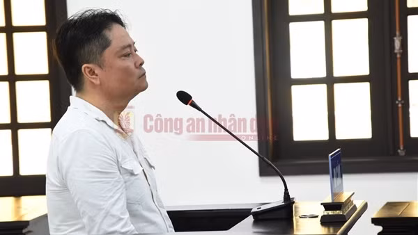 Tài xế nhận vận chuyển ma túy lấy 5 triệu đồng lĩnh 18 năm tù