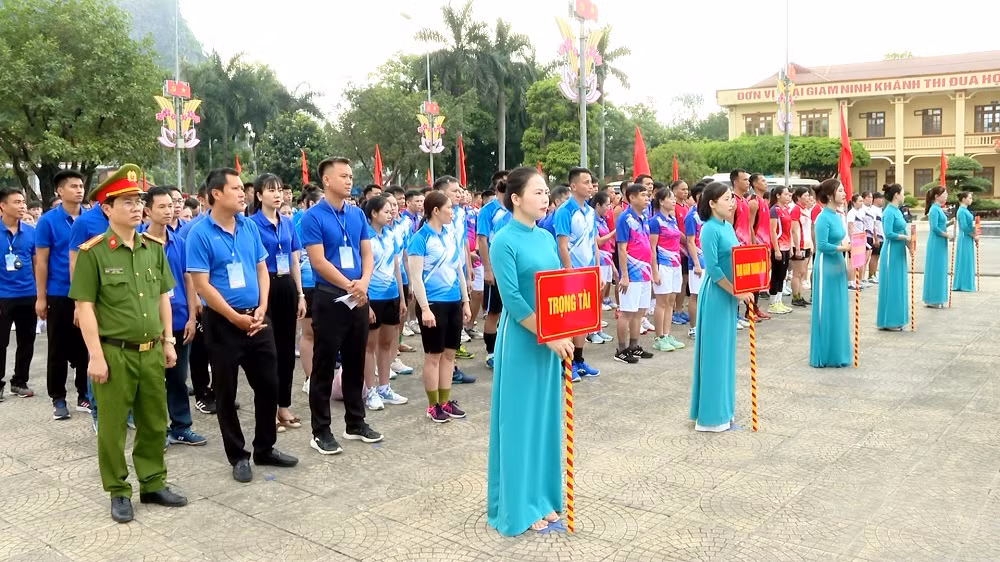 Hội thao giao ban Cụm Công tác đảng và công tác quần chúng số 4 năm 2024 tại Trại giam Ninh Khánh, tỉnh Ninh Bình -0