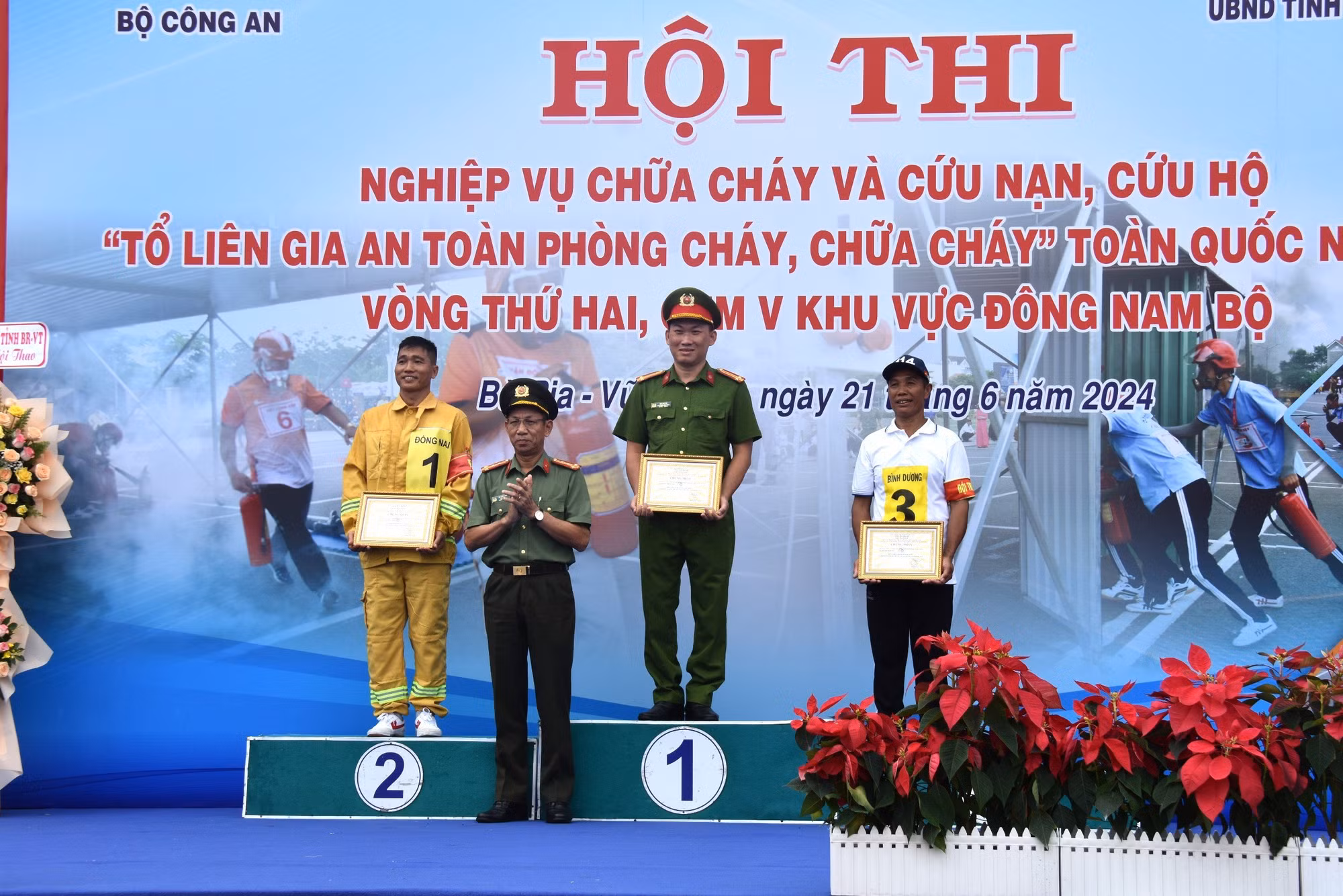 Tưng bừng Hội thi “Tổ liên gia an toàn PCCC” toàn quốc 2024, Cụm V - Đông Nam Bộ -0