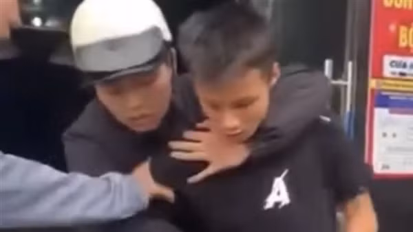 Bắt kẻ cướp vàng tuổi vị thành niên