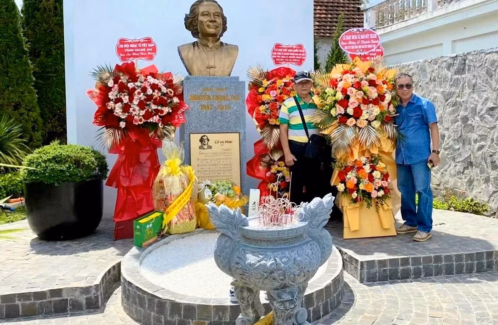 ngày 12-6 khánh thành khu tưởng niệm.jpg -0