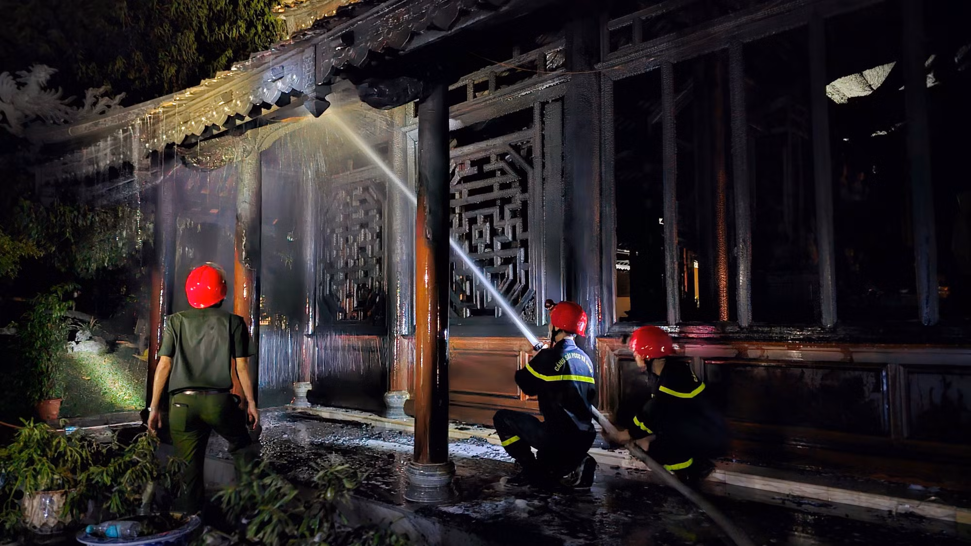 Sau vụ cháy chùa Thuyền Lâm, kẻ xấu kêu gọi hỗ trợ thiệt hại, “hùn phước” để sửa chữa chùa -0