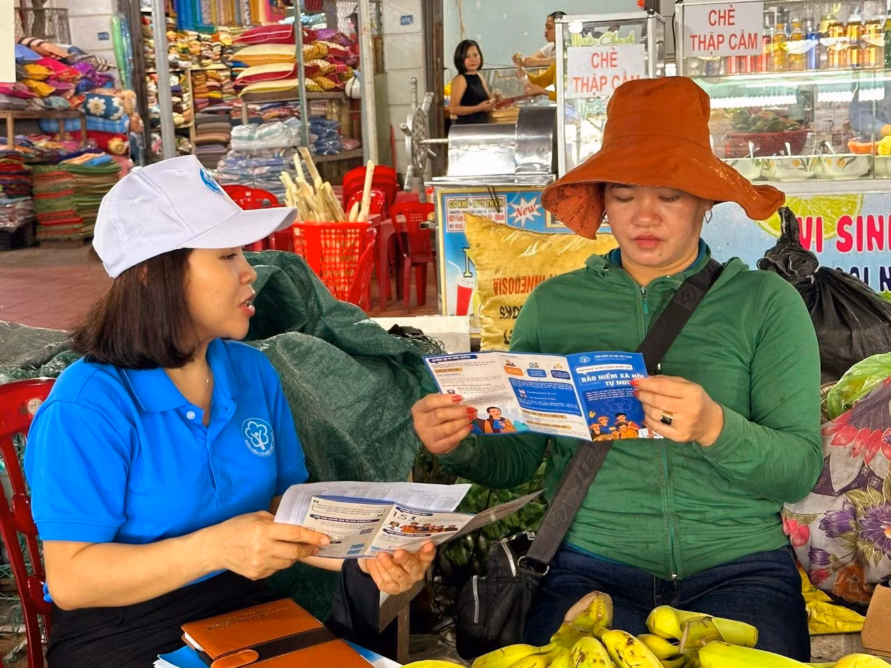Quảng Nam: Khắc phục tình trạng chậm đóng BHXH, BHYT làm ảnh hưởng đến quyền lợi của người lao động. -0
