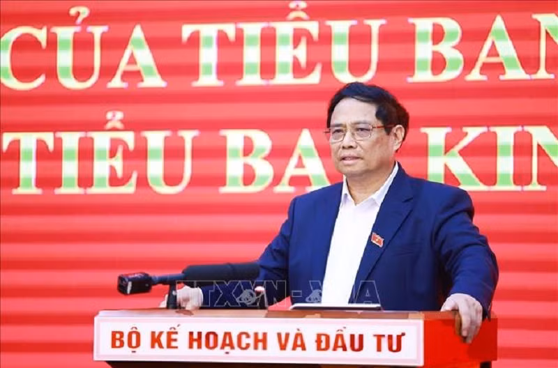 Thủ tướng dự buổi làm việc giữa hai Tổ Biên tập của Tiểu ban Văn kiện và Tiểu ban KT-XH -0