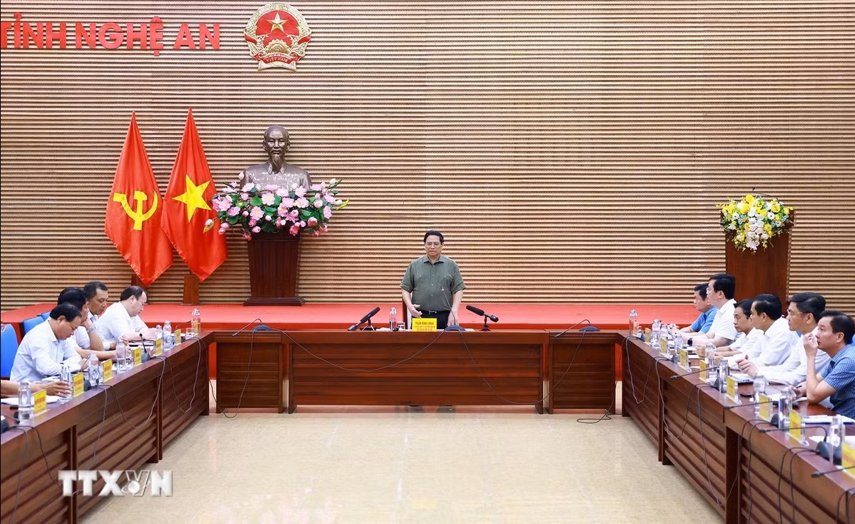 Thủ tướng: Mở đợt thi đua nước rút hoàn thành xây dựng Đường dây 500kV mạch 3 -0