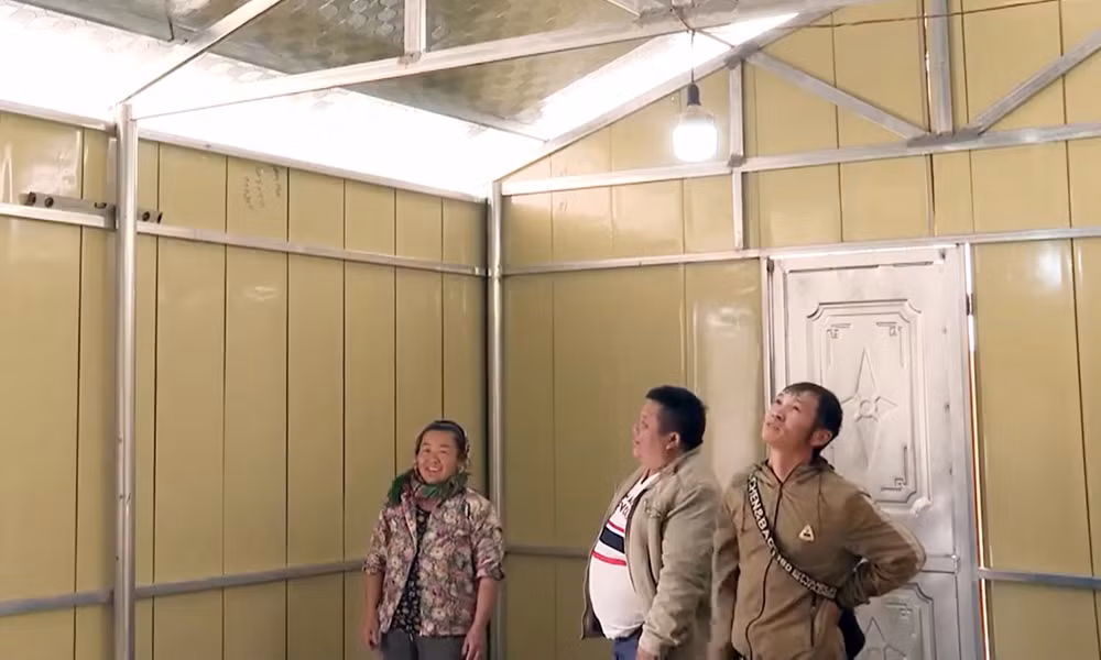 Nỗ lực hoàn thiện hơn 1.000 nhà ở cho hộ nghèo ở Điện Biên Đông trước Tết Nguyên đán -0