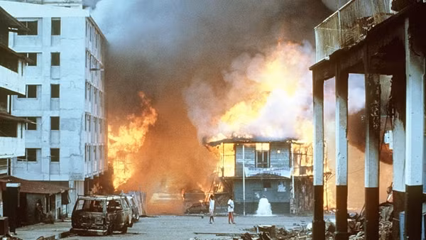 Panama 1989: Dưới những lớp vỏ mỹ từ
