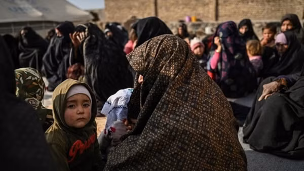 Afghanistan: Các nữ thẩm phán đối mặt đòn thù ảnh 4