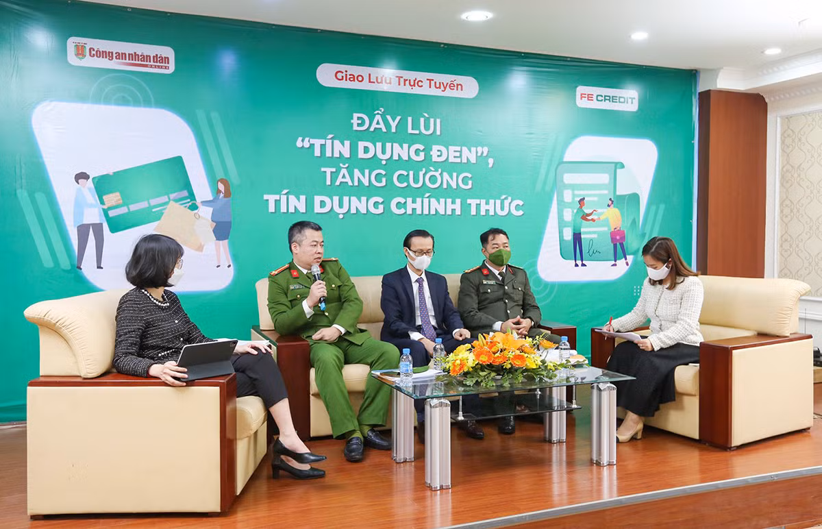 Giao lưu trực tuyến: “Đẩy lùi “tín dụng đen”, tăng cường tín dụng chính thức