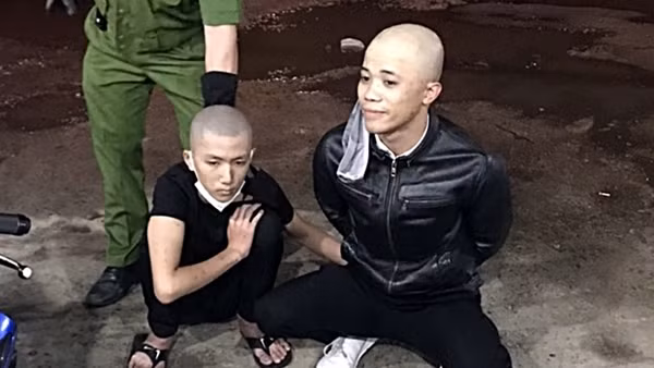 Con vay nợ, nhà bố mẹ bị tạt mắm tôm, "khủng bố" tinh thần ảnh 4