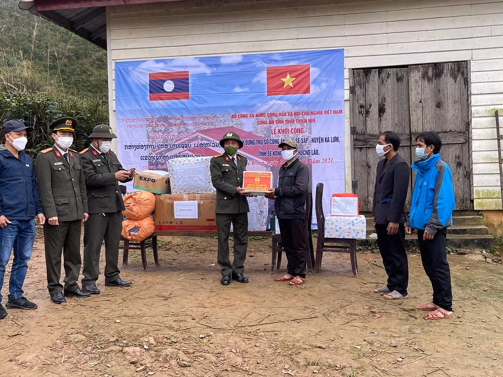 Khởi công xây dựng trụ sở làm việc thứ 2 cho Công an nước bạn Lào -0