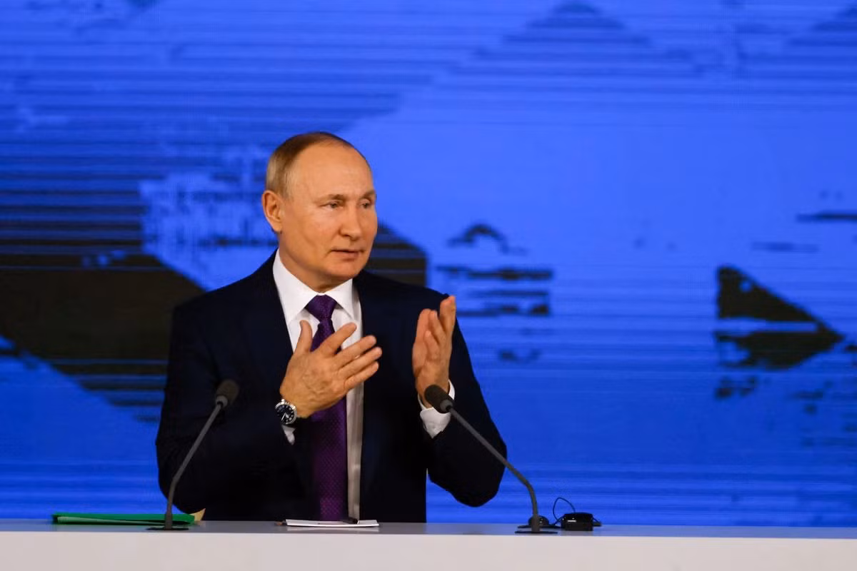 Tổng thống Putin: Mỹ mới là người đưa tên lửa đến gần biên giới Nga -0